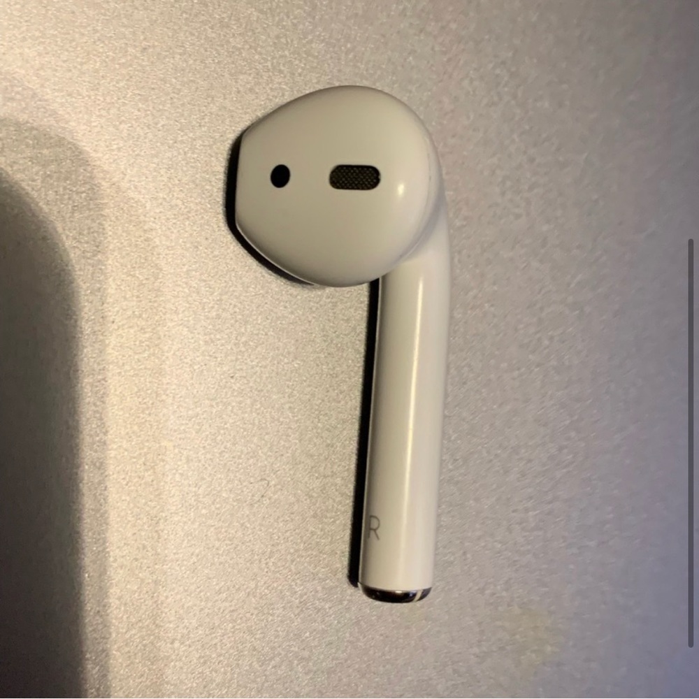 gen 1 right airpod
